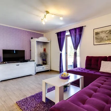 Agneza Holiday home Krnica