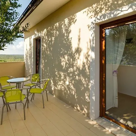 Agneza Holiday home Krnica